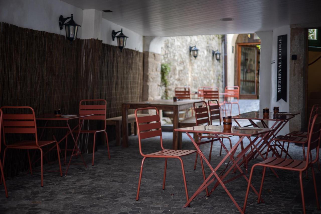 Peanut Medieval Lodge Saint-Ursanne Dış mekan fotoğraf