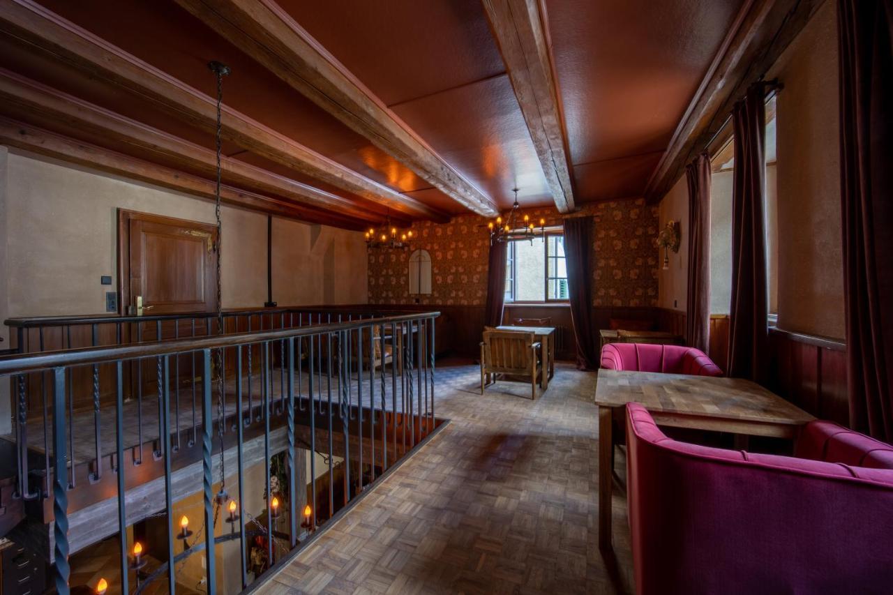 Peanut Medieval Lodge Saint-Ursanne Dış mekan fotoğraf