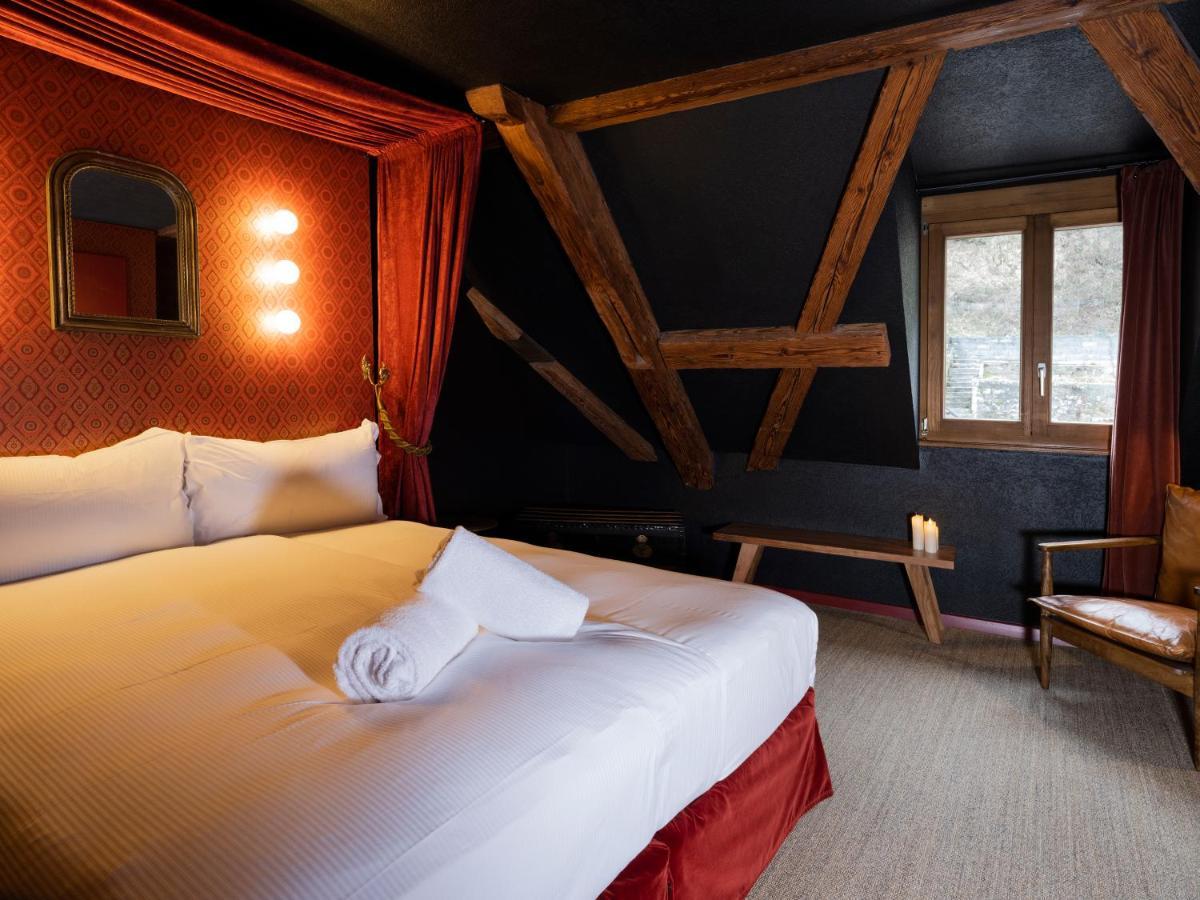 Peanut Medieval Lodge Saint-Ursanne Dış mekan fotoğraf